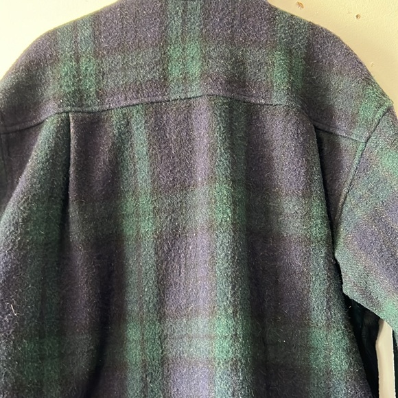 Aberdeen Collection women plaid recycled wool coat - Picture 8 of 9